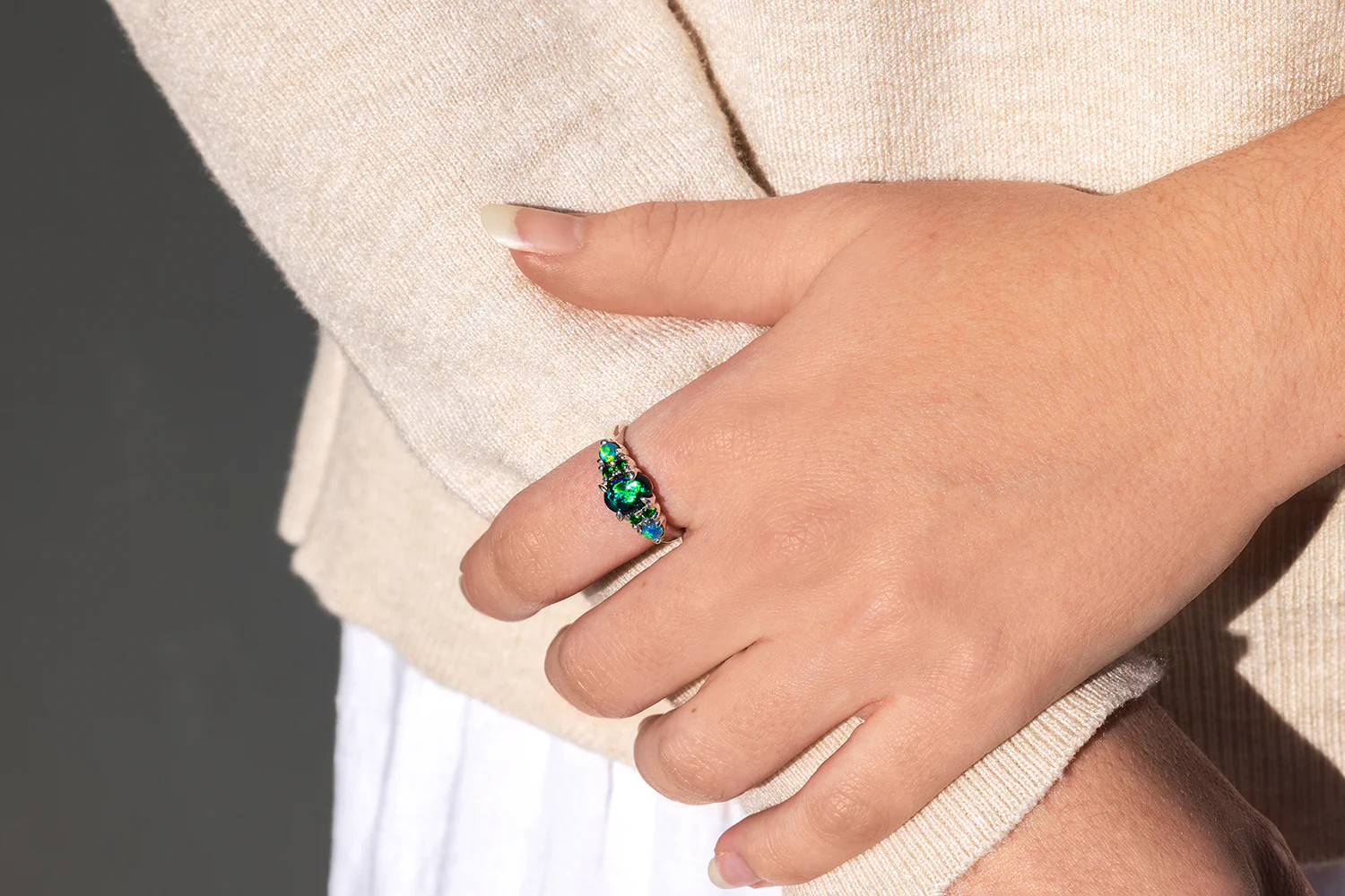 Sterling Silver Ring with 1.28ct Black Opals and Tsavorites - Image 4