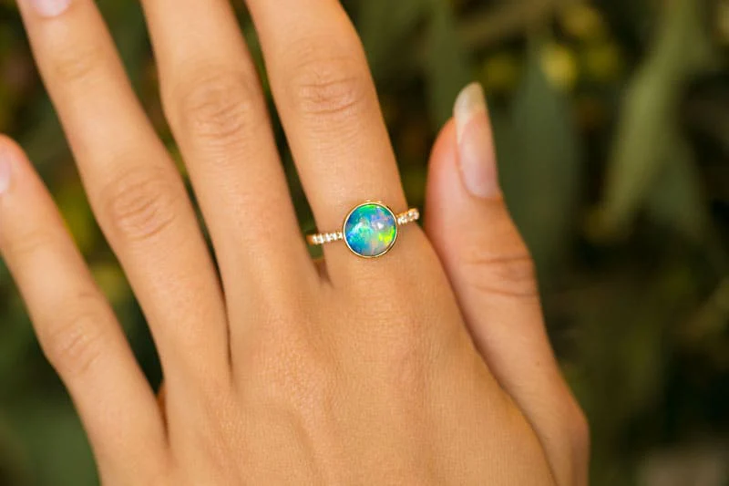 Tatiana 18kt Gold Diamond and 1.89ct Crystal Opal Ring - Image 2