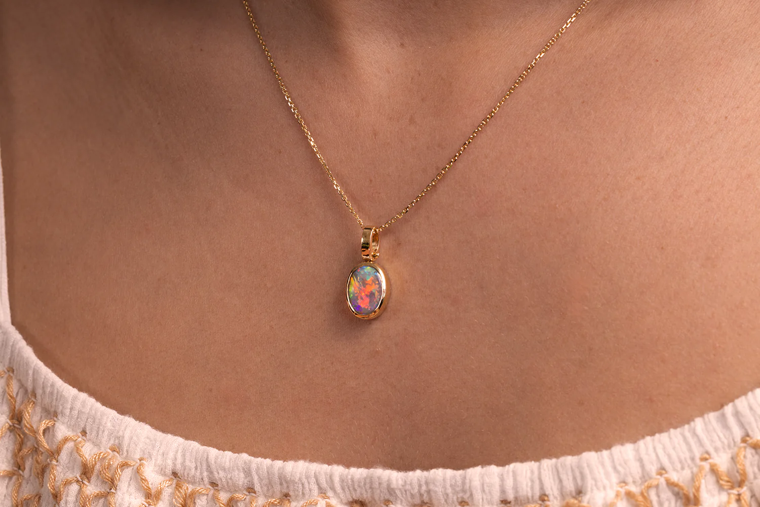 Tatiana Pendant Gold with 1.79ct Dark Opal - Image 2