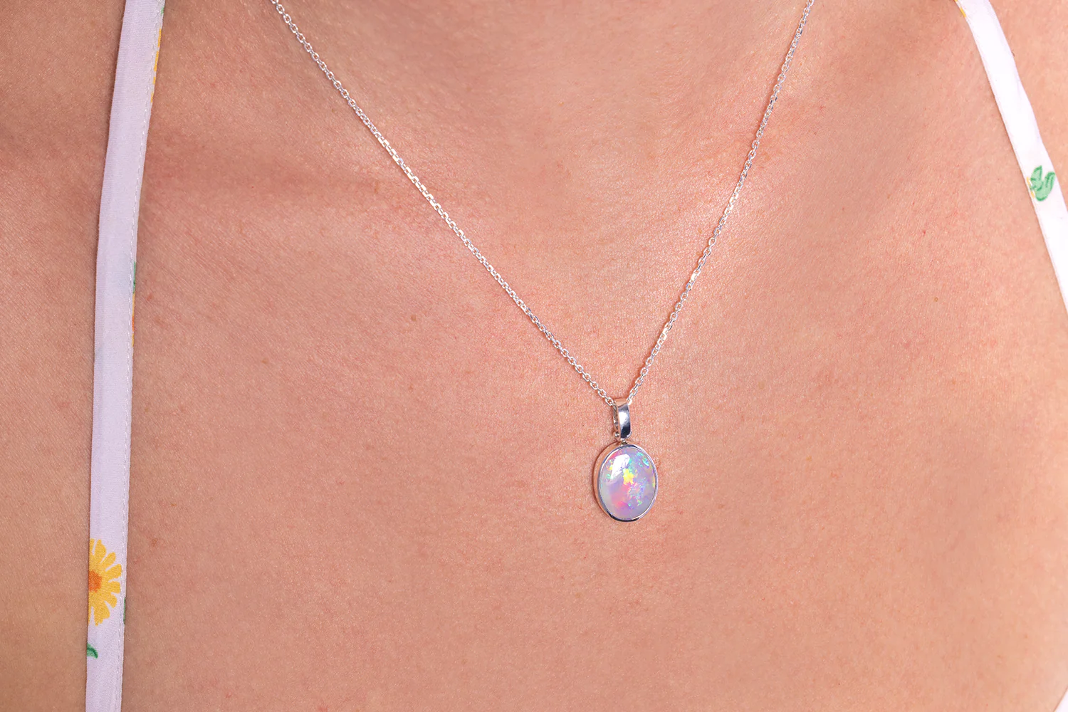 Tatiana Pendant Sterling Silver with 2.61 ct White Opal - Image 2