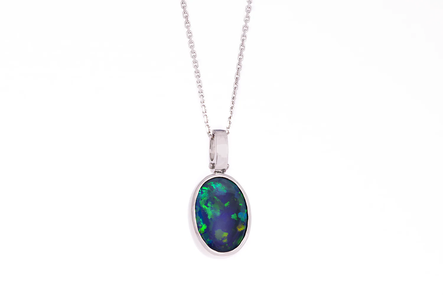 Tatiana Pendant White Gold with 2.29 ct Black Opal - Image 2