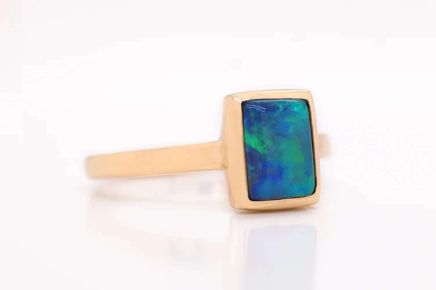 Tatiana — 18kt Yellow Gold 1.44 ct Dark Opal Ring - Image 4