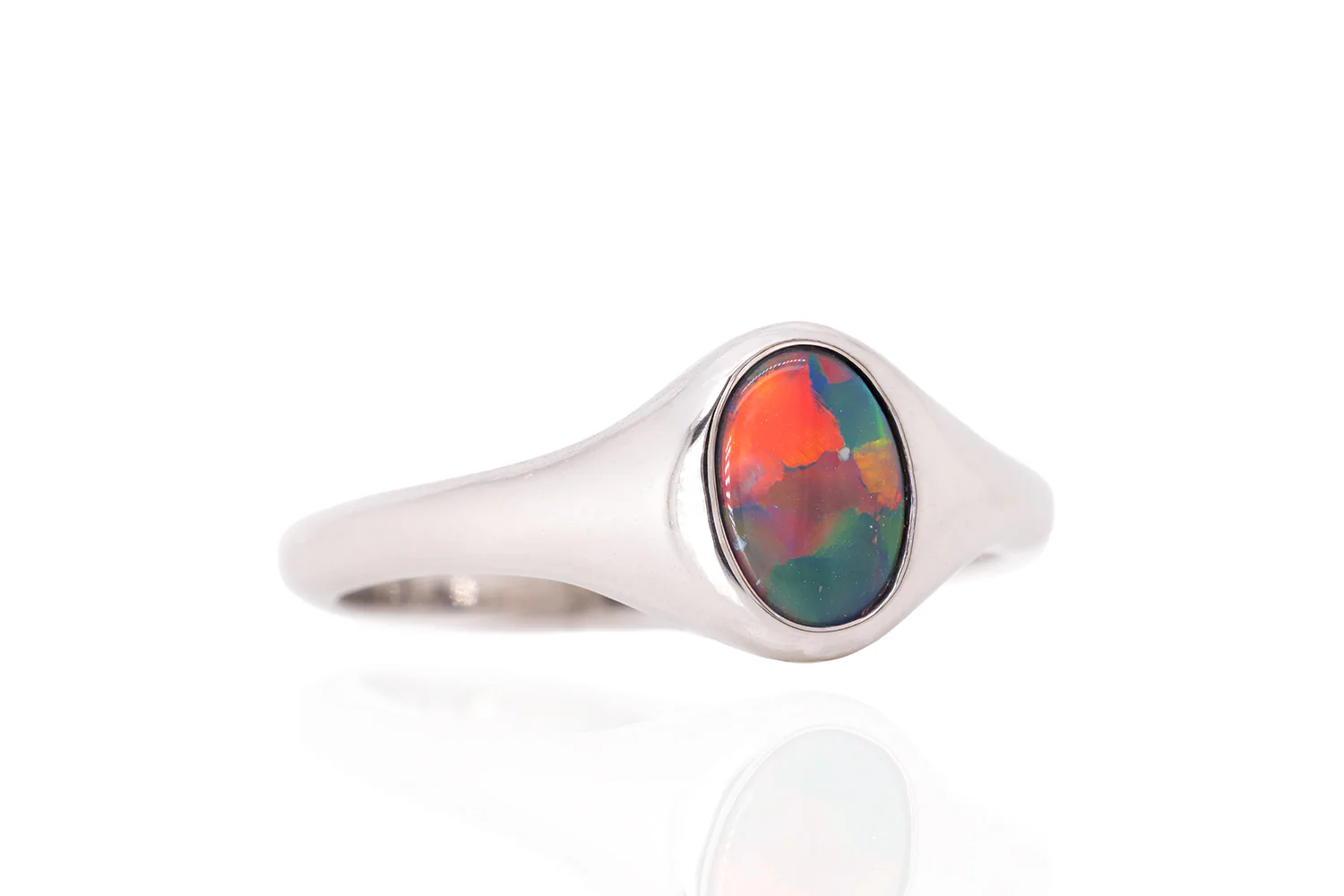 Valentina Petite — 18kt White Gold 0.45 ct Black Opal Ring - Image 3