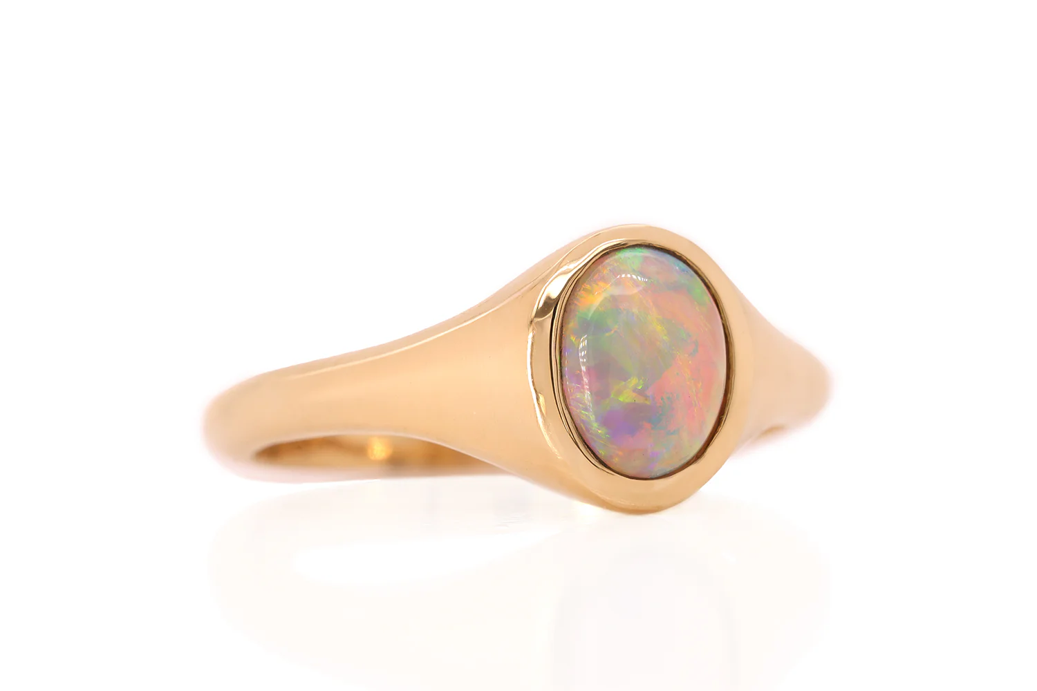 Valentina Petite — 18kt Yellow Gold 0.92 ct Crystal Opal Ring - Image 3