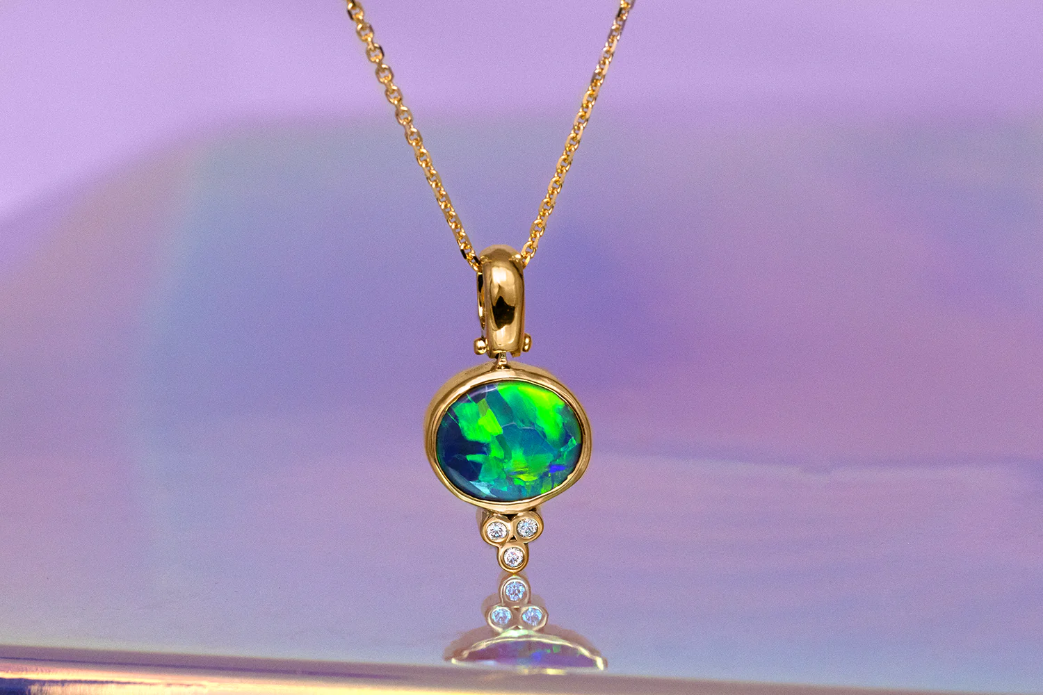 Victoria Necklace 18kt Gold with 2.38 ct Black Opal - Image 3